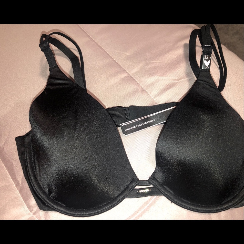 Victoria Secret Black Bra size 32D